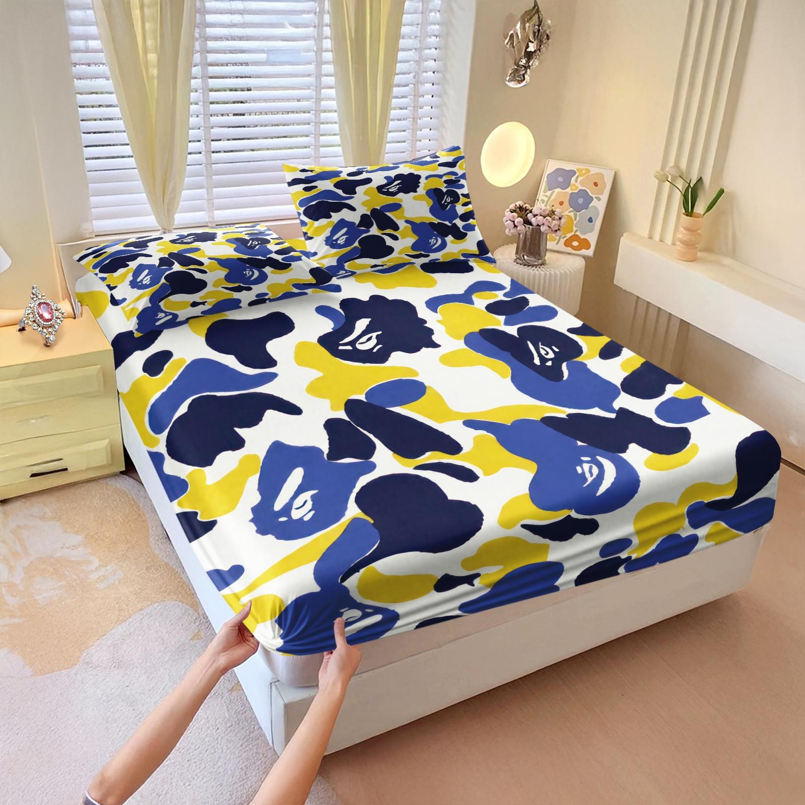 3PCS Cartoon Camo Anime Fitted Sheet Set, Trendy Personalized Bedroom Decor, Elastic Edge for Mattress Wrap, Ideal Housewarming Christmas Birthday Gift for Trendsetters