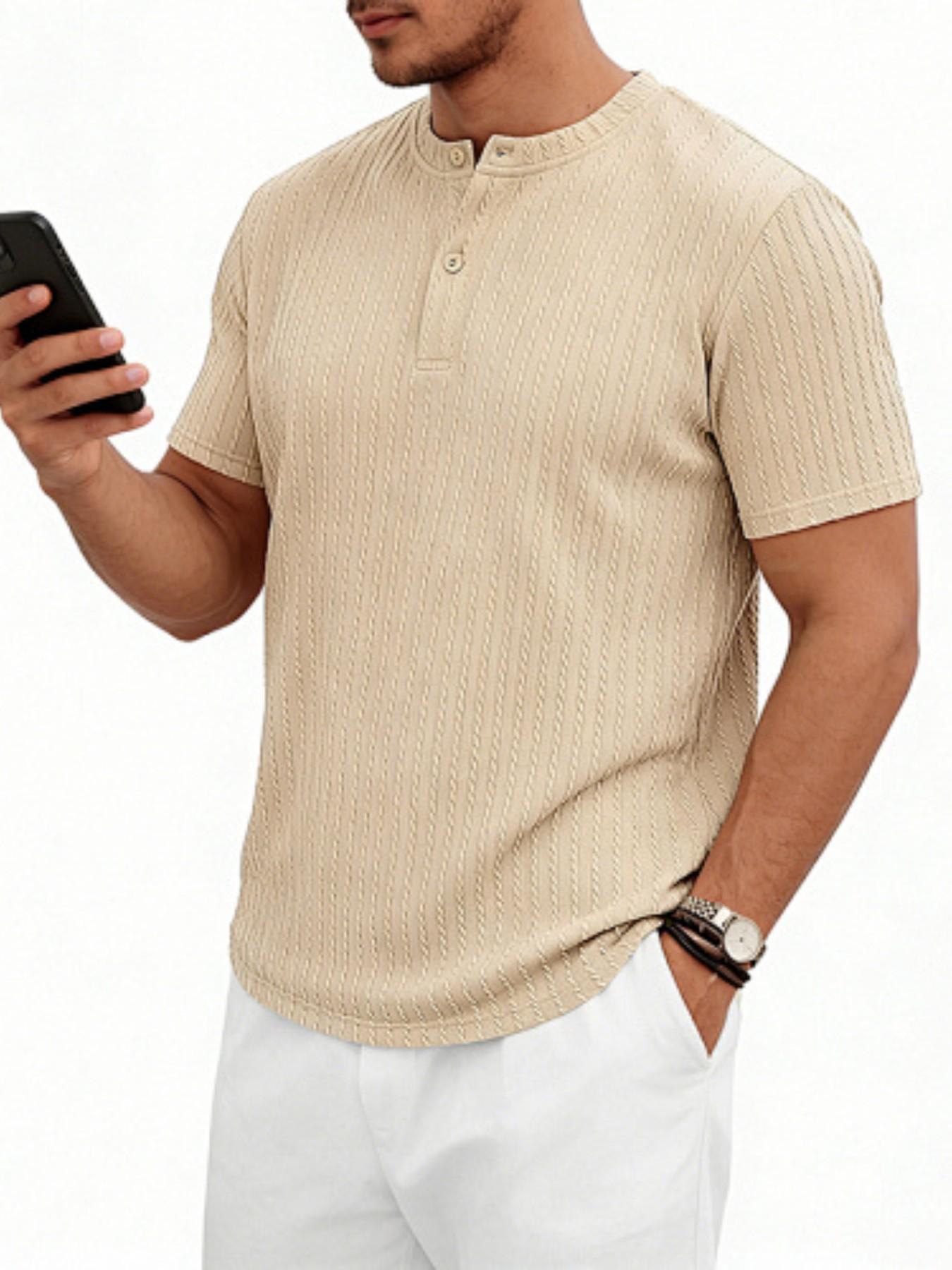 Men's summer Henry collar texture short sleeved shirt! Slimming and muscle enhancing, breathable and sweat free, suitable for commuting, home and vacation, suitable for plus size men with closed eyes