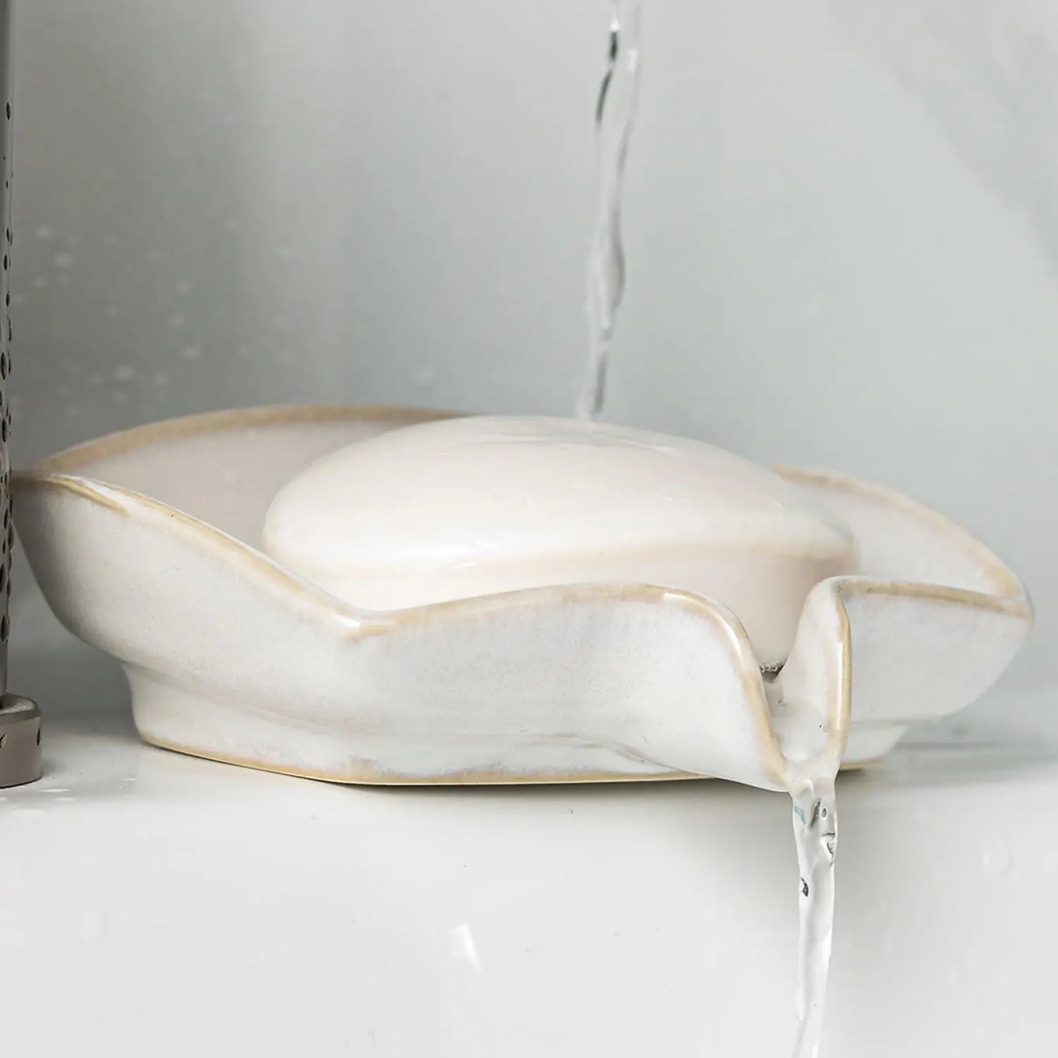 Self Draining Soap Dish, Ceramic Soap Holder with Waterfall Design | Shower Bar Soap Holder with Drainage Soap Saver for Shower, Bathroom, Sink, Kitchen and Countertop, Keep Dry, Beige White