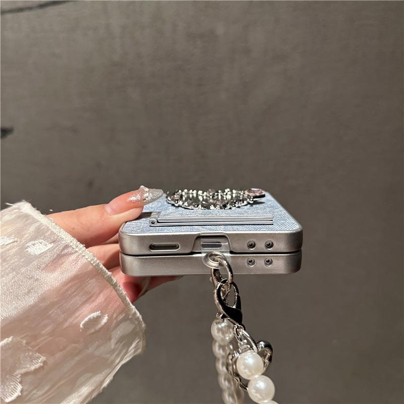 Korean Cute Heart Mirror Stand Phone Case For Samsung Galaxy Z Flip 7 6 5 4 3 Flip6 Flip7 Cover with Chain Denim Cute Cases Capa