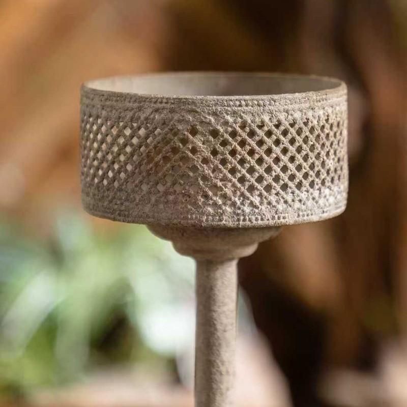 Vintage Distressed Candle Holder, American Industrial-Style Romantic Dinner Decor, Creative Decoration Item, Perfect for Candlelight Dinners