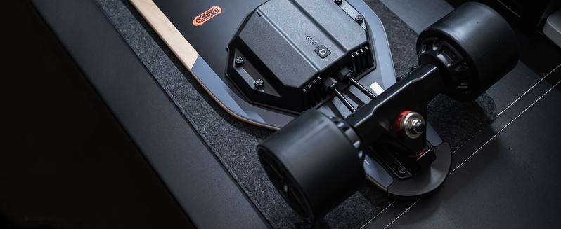 MEEPO V5 Electric Skateboard with Remote, Top Speed of 29 Mph, Smooth Braking, Easy Carry Handle Design, Suitable for Adults & Teens Beginners Mobgriptape Rubber Wheels skateboard skateboard skateboard