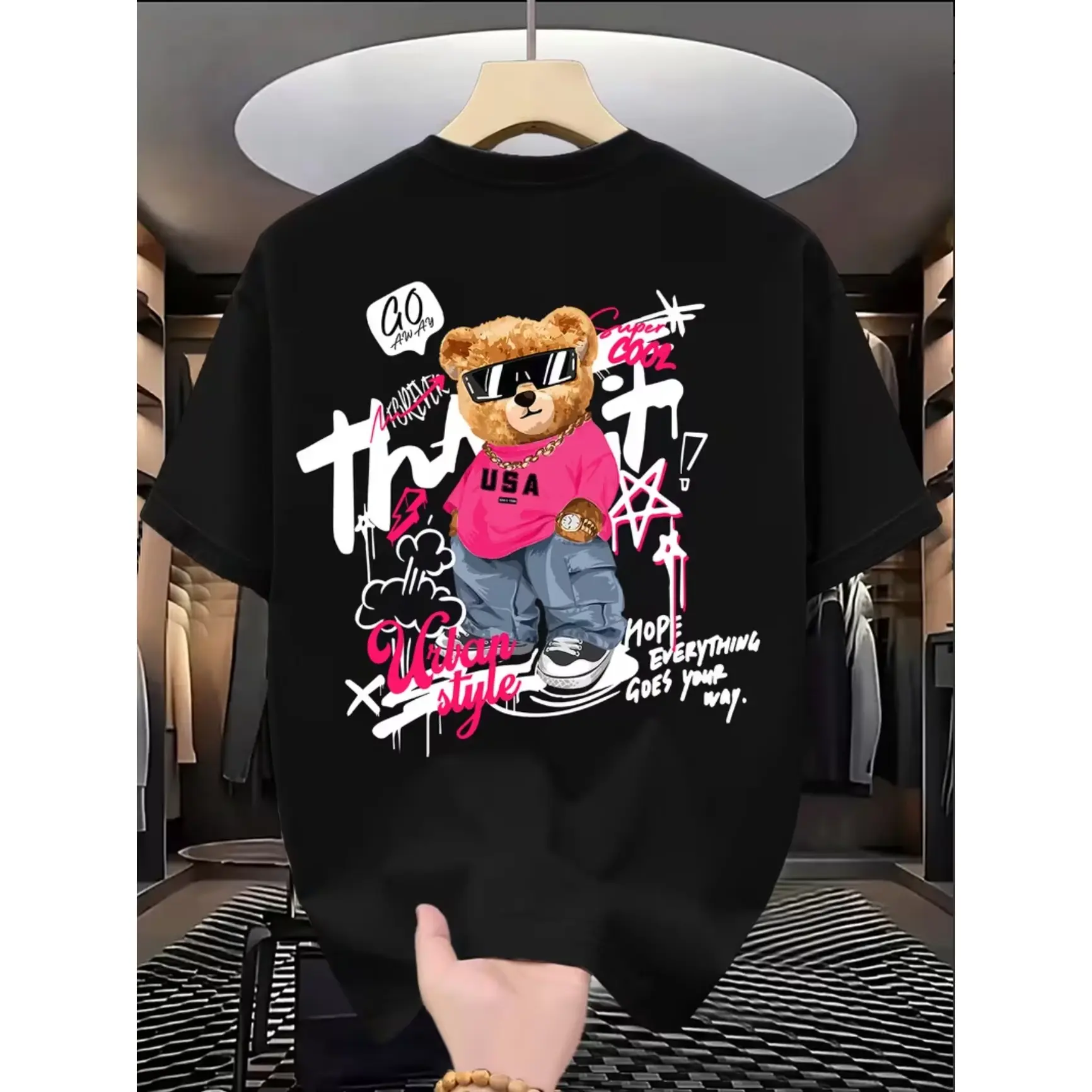 Sunglasses Hip Hop Teddy Bear Graffiti Street Graphic Oversized Cotton Outfit T-Shirt, Cute Urban Style Bear Print Comfort Fashion Casual Tee, Perfect Valentine's Day Gift For Him Her, Ideal Holiday Present For Bear Lovers Boyfriend Girlfriend Friends Fam