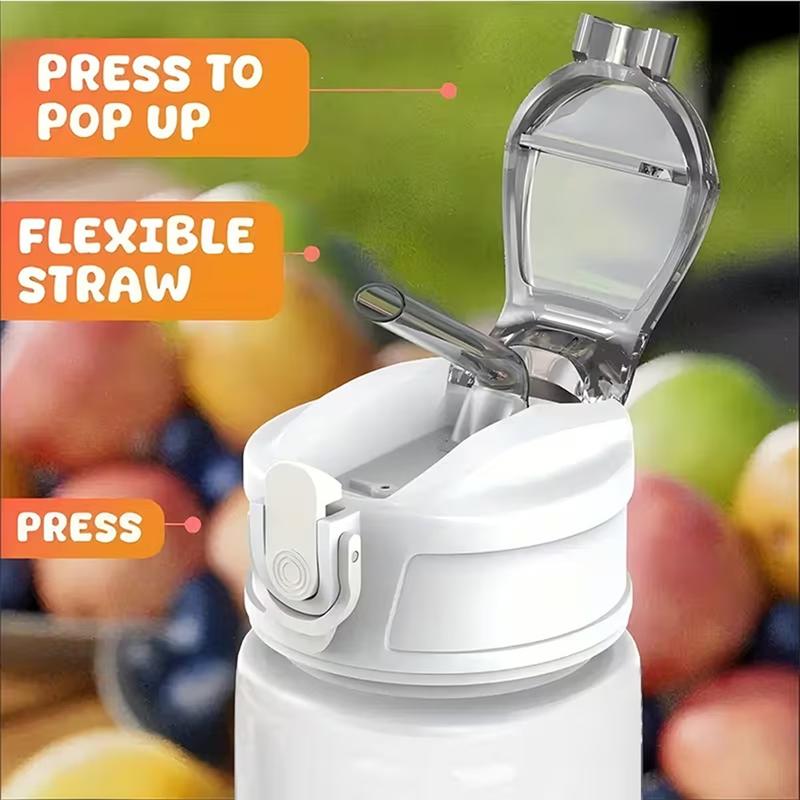 1pc Sports Soccer Plastic Water Bottle, With Flip-top Lid, 25oz (750ml) Plastic Cup. Ideal for Outdoor Activities, Durable and Drop-resistant, Easy to Clean. Lightweight and Portable