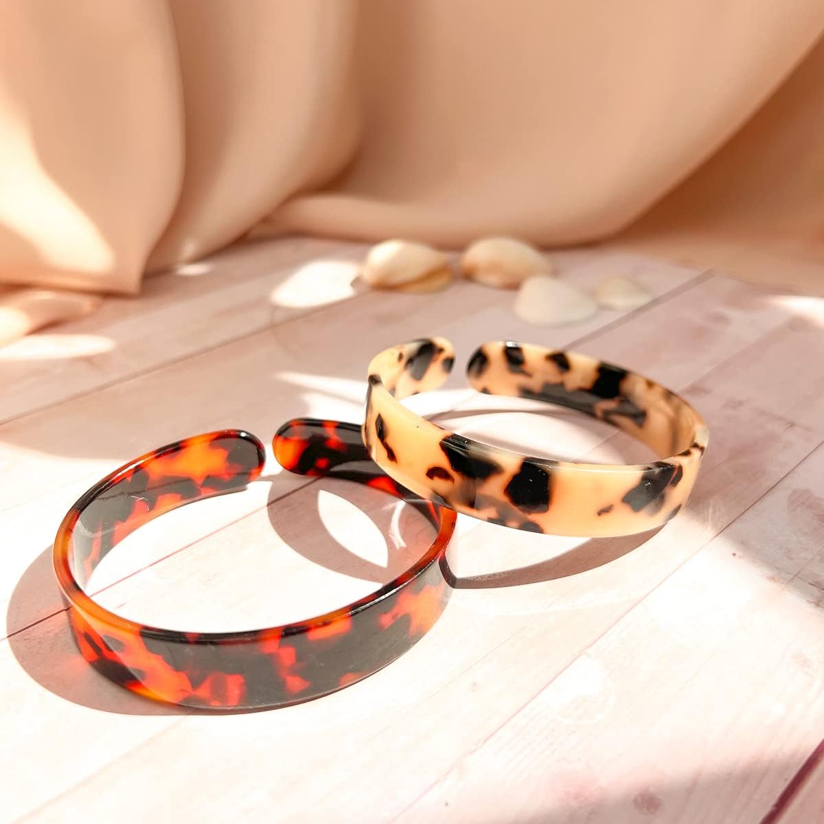 4 count   Plastic Bangle Bracelet Set | Adjustable Stackable, Tortoise Leopard  Print, White , Regular and Plus Sizes