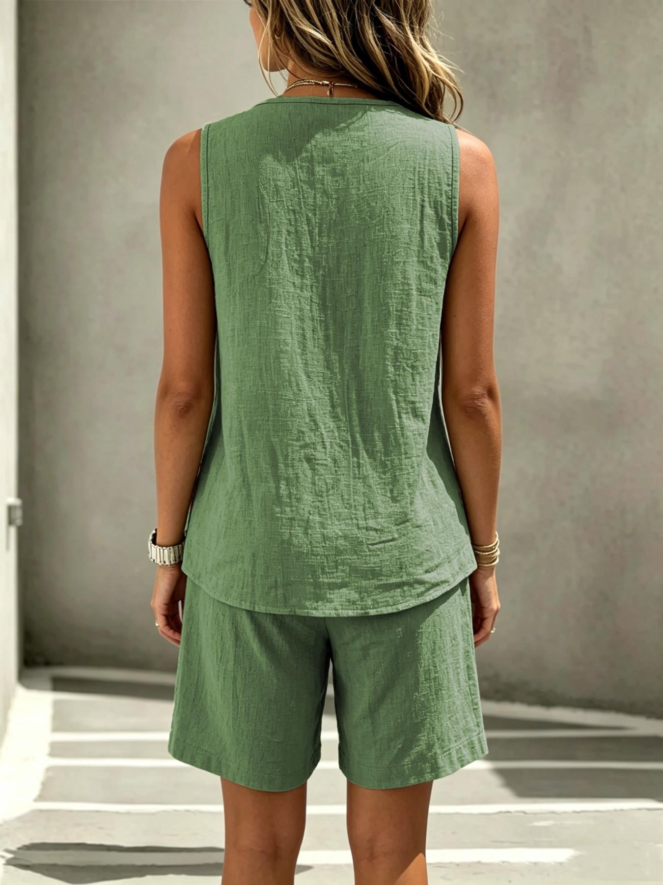 Women's V-Neck Buttonless Sleeveless Tank Top and Shorts Set, Two-Piece Outfit, Casual Summer Fashion, Comfortable, Stylish and Chic Womenswear
