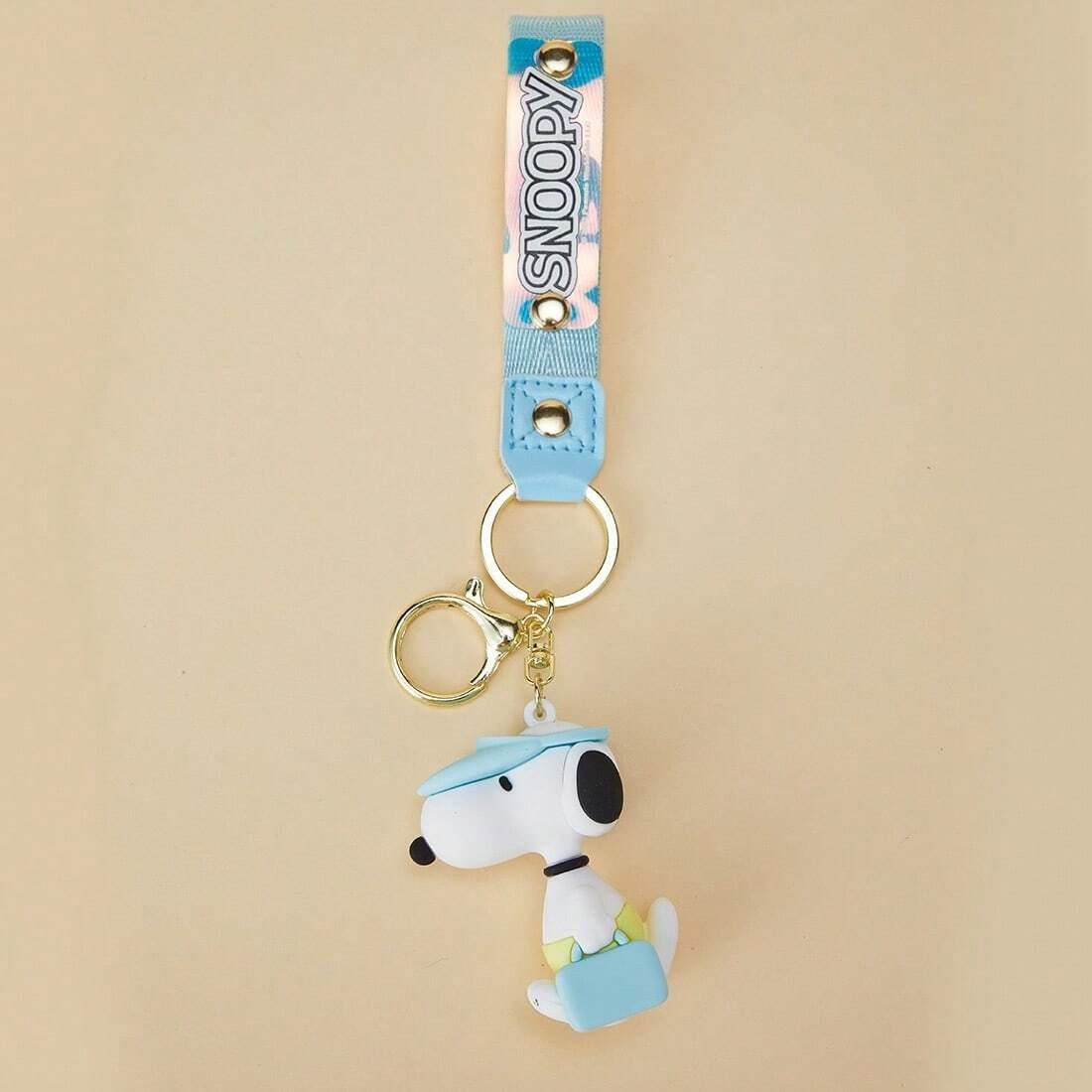 MINISO Snoopy Summer Travel Series Creative Three-Dimensional Pendant Key Chains Bag Charms Key Charms Purse Charms Car Charms