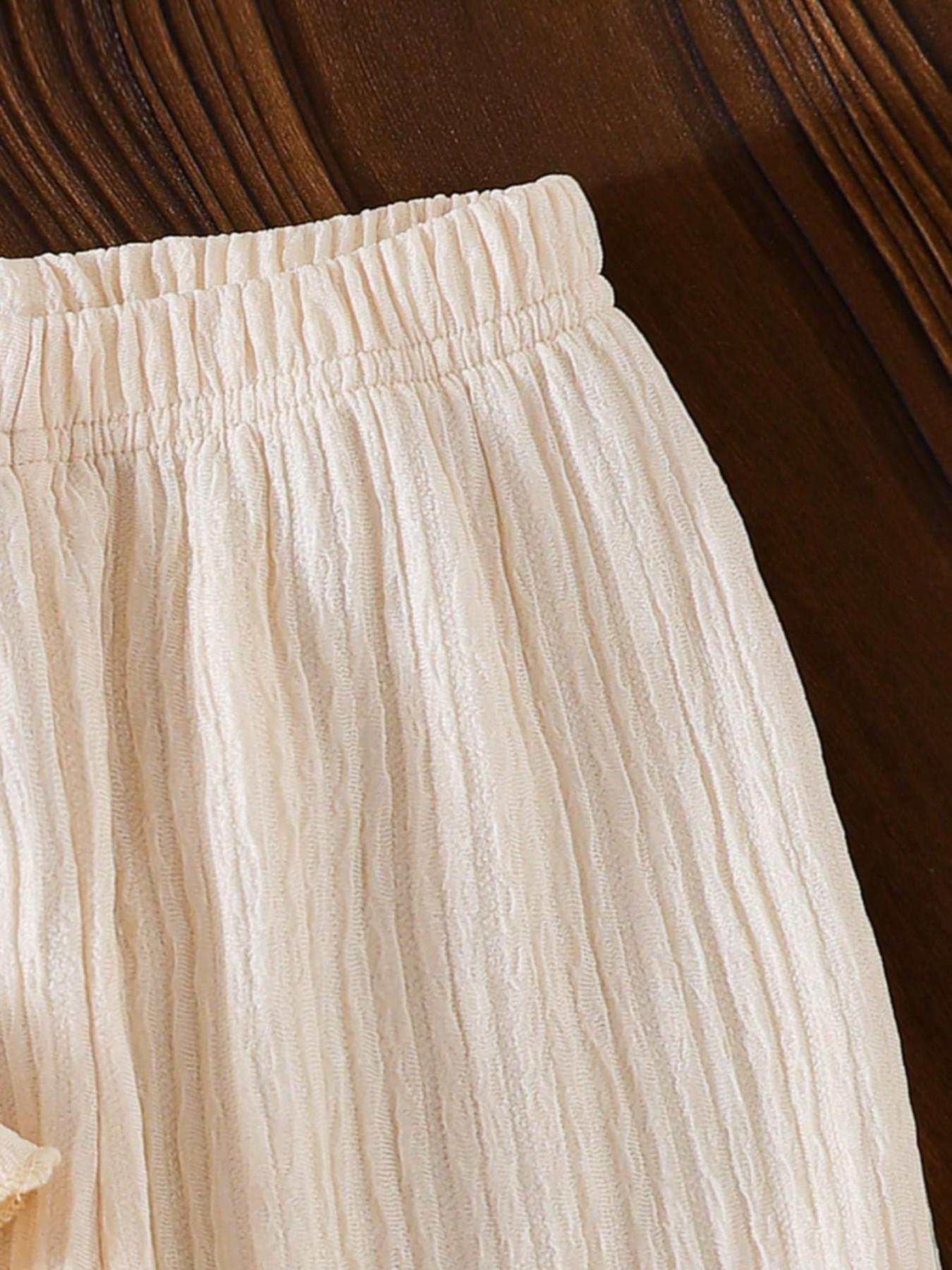 Girls' Strawberry Pattern Ruffle Halter Top with Matching Long Pants, Summer Fashion Set, Ideal for Daily Outings and Beach Wear