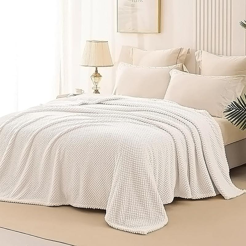 Fuzzy Fleece Throw Blanket for Couch， Fluffy Warm Soft Jacquard Blankets for All Season，Soft Luxurious for Bed, Soft Fleece Throws for Sofa Chair，Cozy Warm Lightweight All Season Blanket Throw