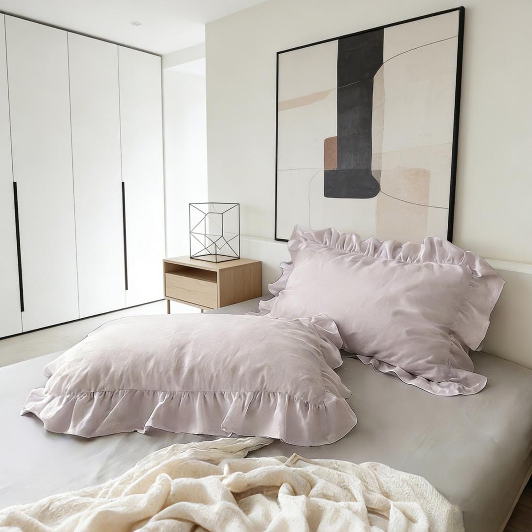 2Pcs French Ruffle Throw Pillowcases, Solid Color Gentle Design, Skin-friendly Breathable and Comfortable, Suitable for Bedroom, Dorm and Home Decoration Daily Use