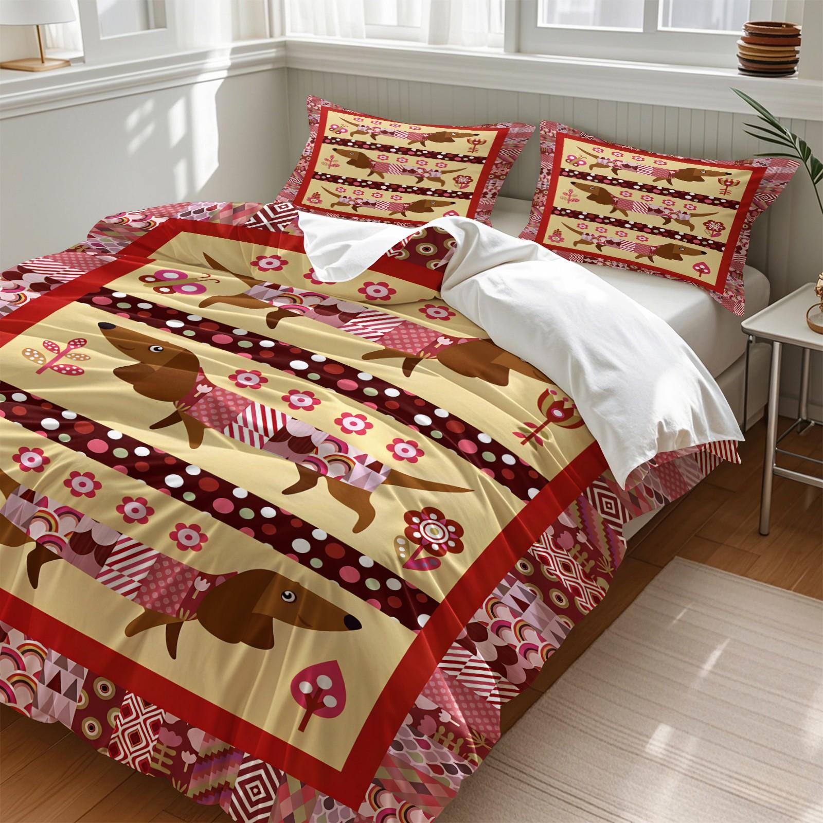 3PCS Cartoon Patchwork Dachshund Duvet Cover Set（1 Duvet Cover + 1-2 Coreless Pillowcases ), Vintage Geometric Floral Sausage Dog Pattern, Soft Comfy All Seasons Bedding Set,Ideal for Cute Pet Themed Bedroom Decor