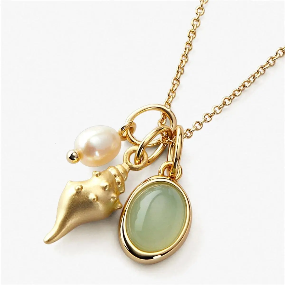 Dongling Jade Shell Conch Necklace Vintage Elegant Heavy Industry Instagram Style French Necklace Gold Plated Color Protection