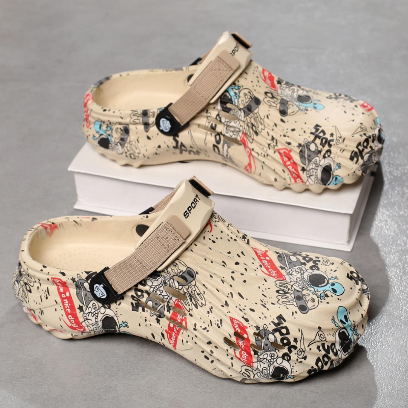 Men's Cave Shoes 2026 New Summer Outdoor Beach Shoes Sports Baotou Slippers Soft Sole Comfortable Wade Sandals