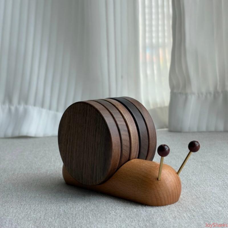 5pcsCreative Snail Shaped Coaster Set, Made Of North American Black Walnut Wood, Heat Resistant Wooden Drink Mats With Exquisite Cute Design For Coffee Table Indoor Household Daily Drink Placement