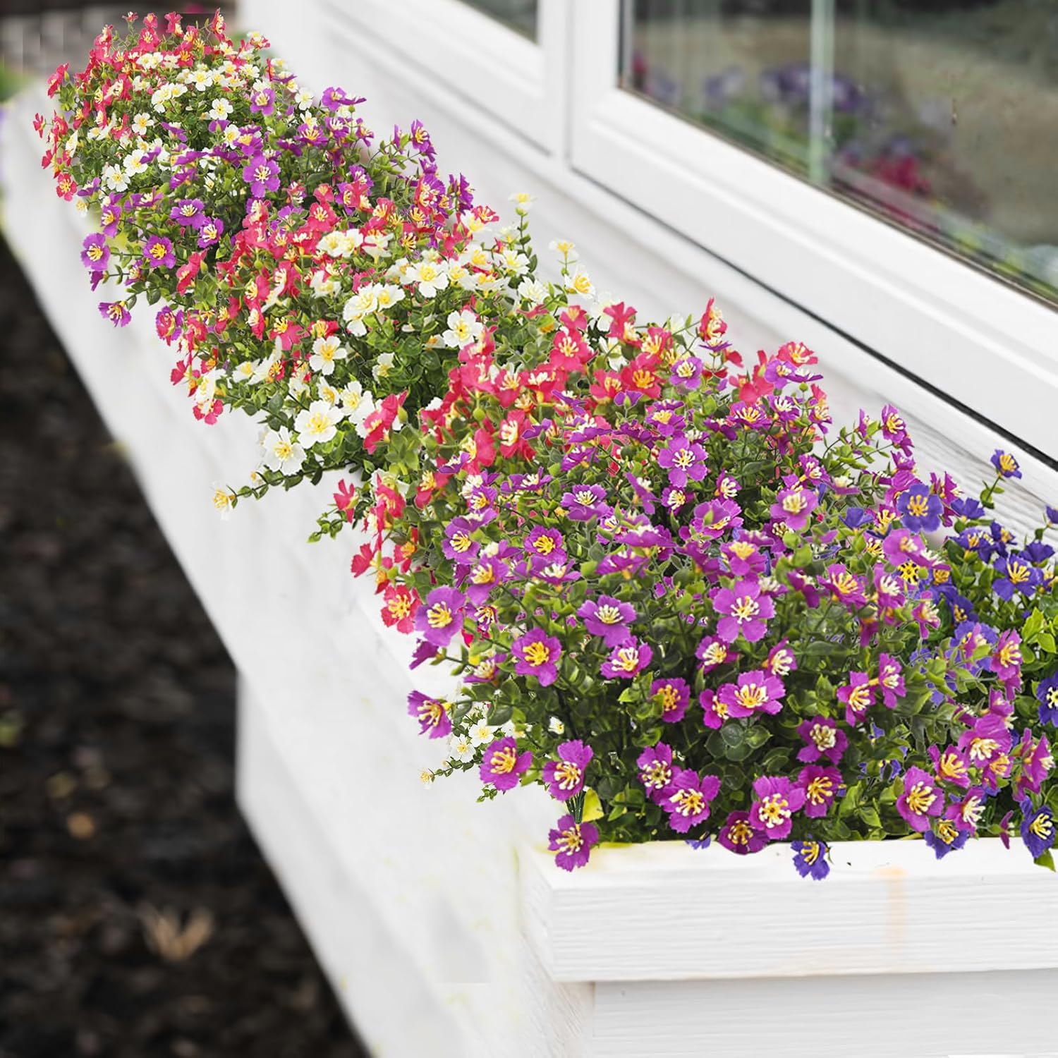 Outdoor UV Resistant Fading Realistic Fake Flowers, 12 Pieces Lifelike Garden Patio Lawn Decor Plastic Flowers, Artificial Flowers For Outside (mixed Colors)