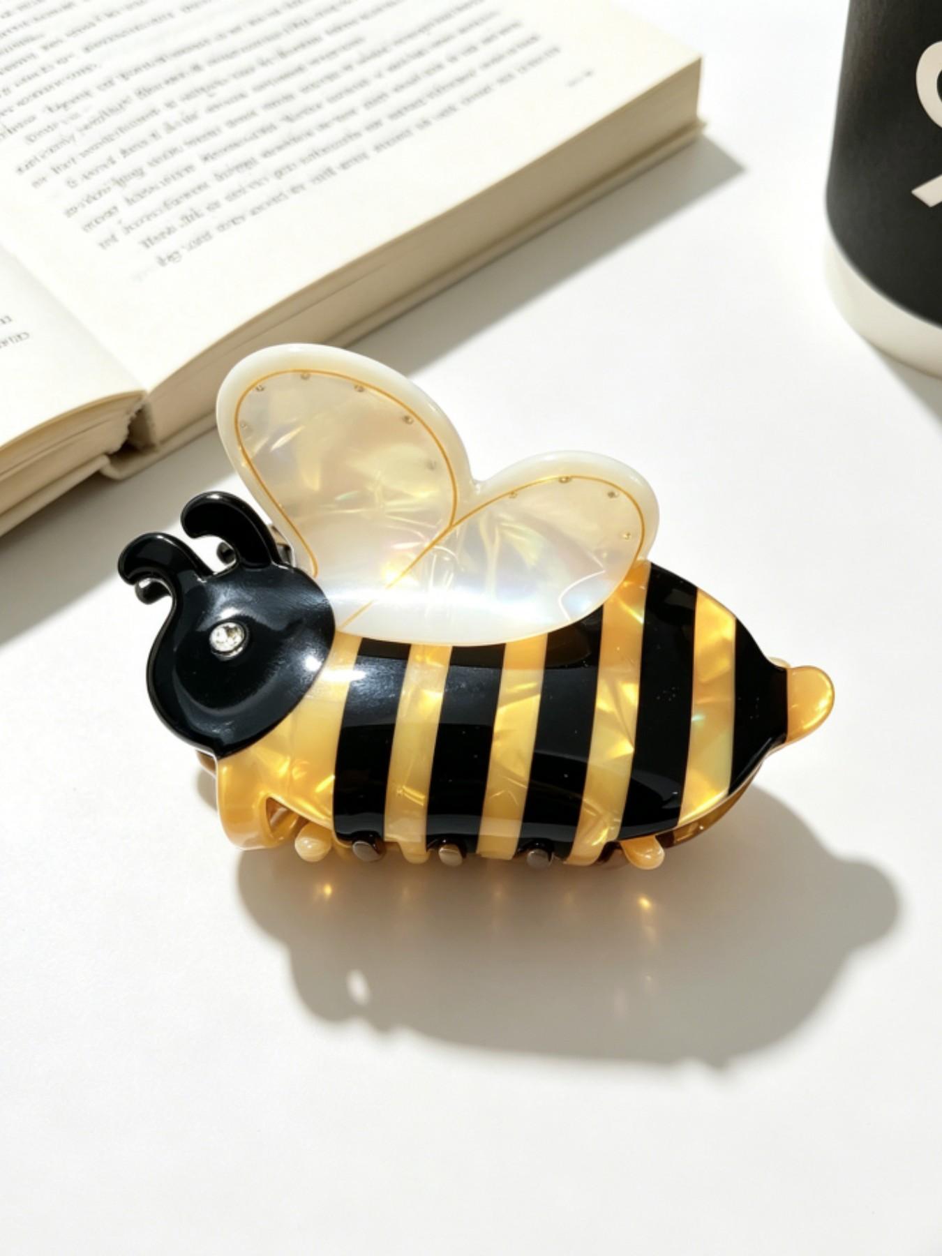 Women's Cute Cartoon Bee Hair Clip, Acrylic Rhinestone Decor, Half-Up Ponytail Shark Clip, Sweet Heart Hair Accessory