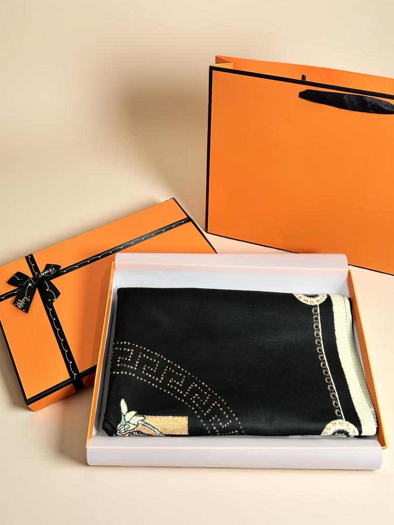 Women's High-Quality Knit Scarf, Warm Fitted Design, Valentine's Day Perfect Gift for Her, Ideal for Fall & Winter, Includes Gift Box