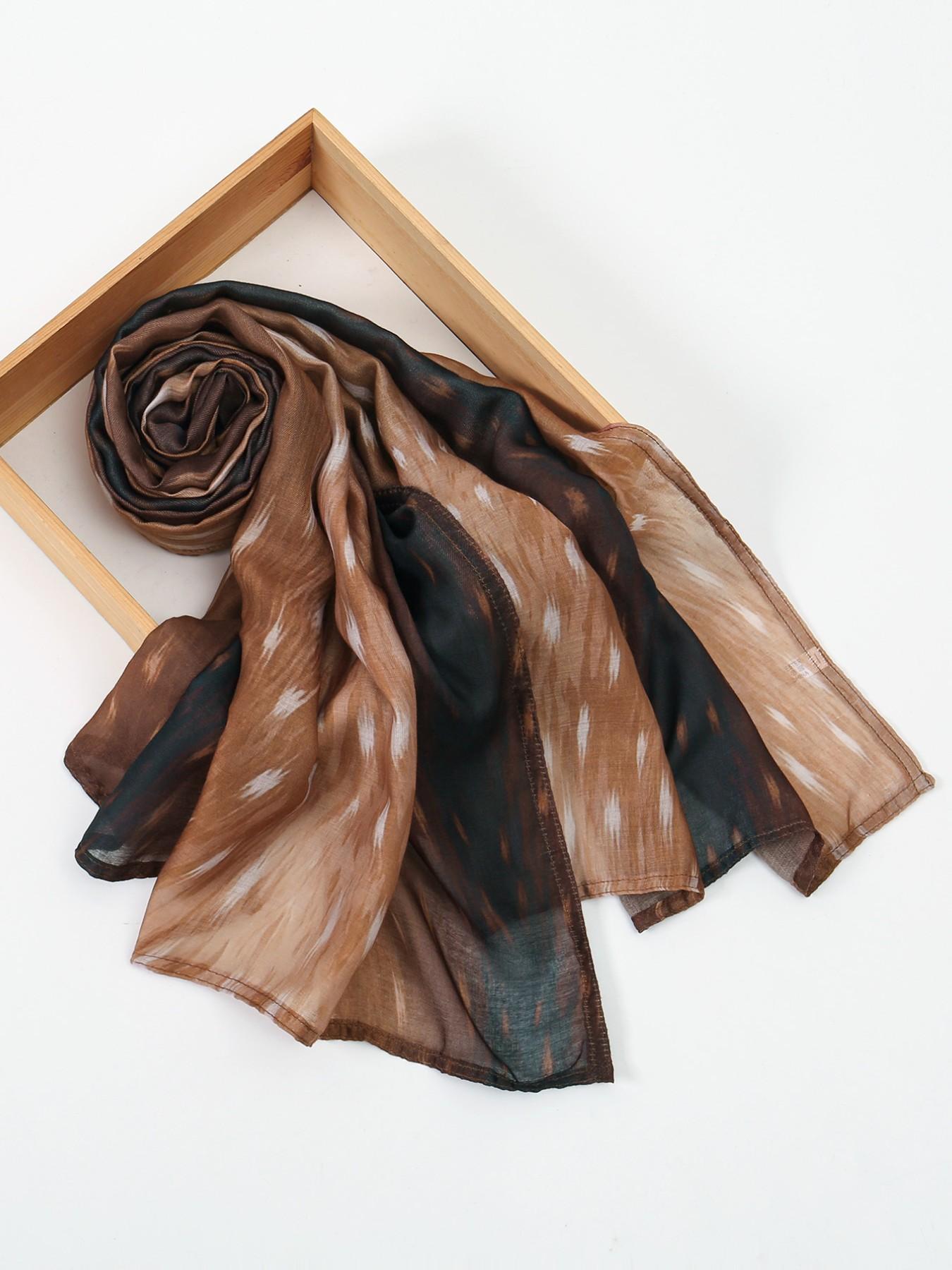 Watercolor Deer Spot Gradient Printed Scarf, Casual Fashionable Women's Lightweight Single-Sided Material, All Seasons Travel Daily Wear