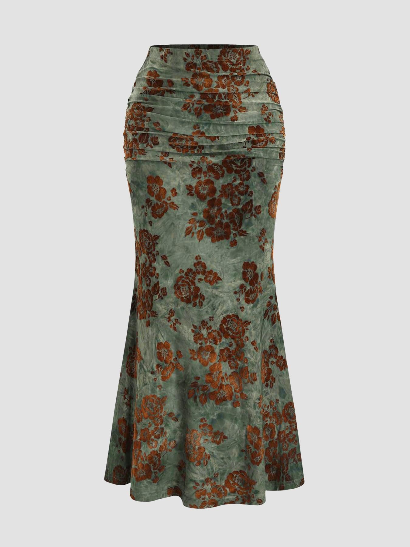 Women's Floral Deep V Neck Crop Top & Fish Tail Skirt Set, Sexy Two-Piece, Back-To-School Fashion, All-Over Print Design