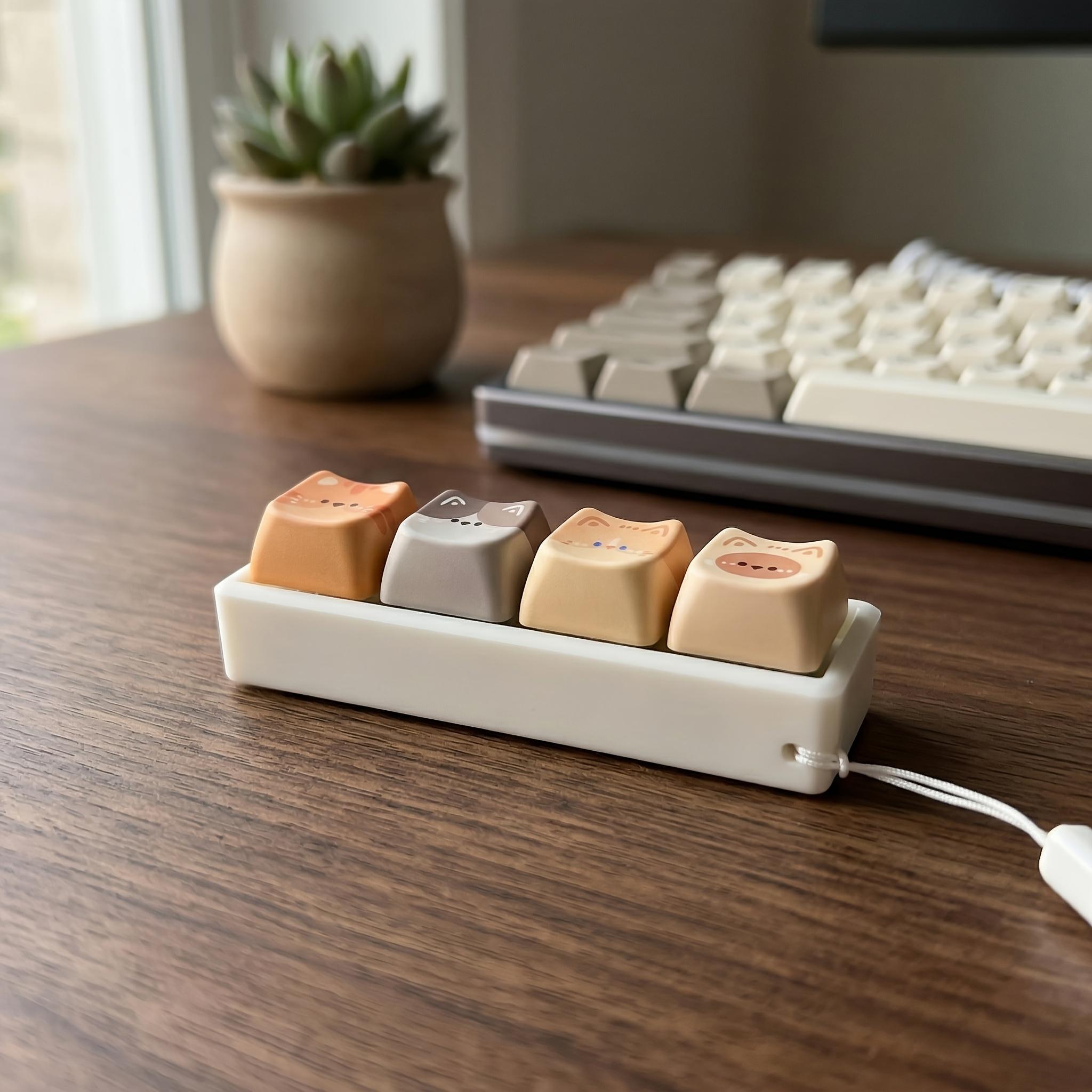 Cute Cat 4-in-1 Keyboard Button Keychain (Keycaps Random)