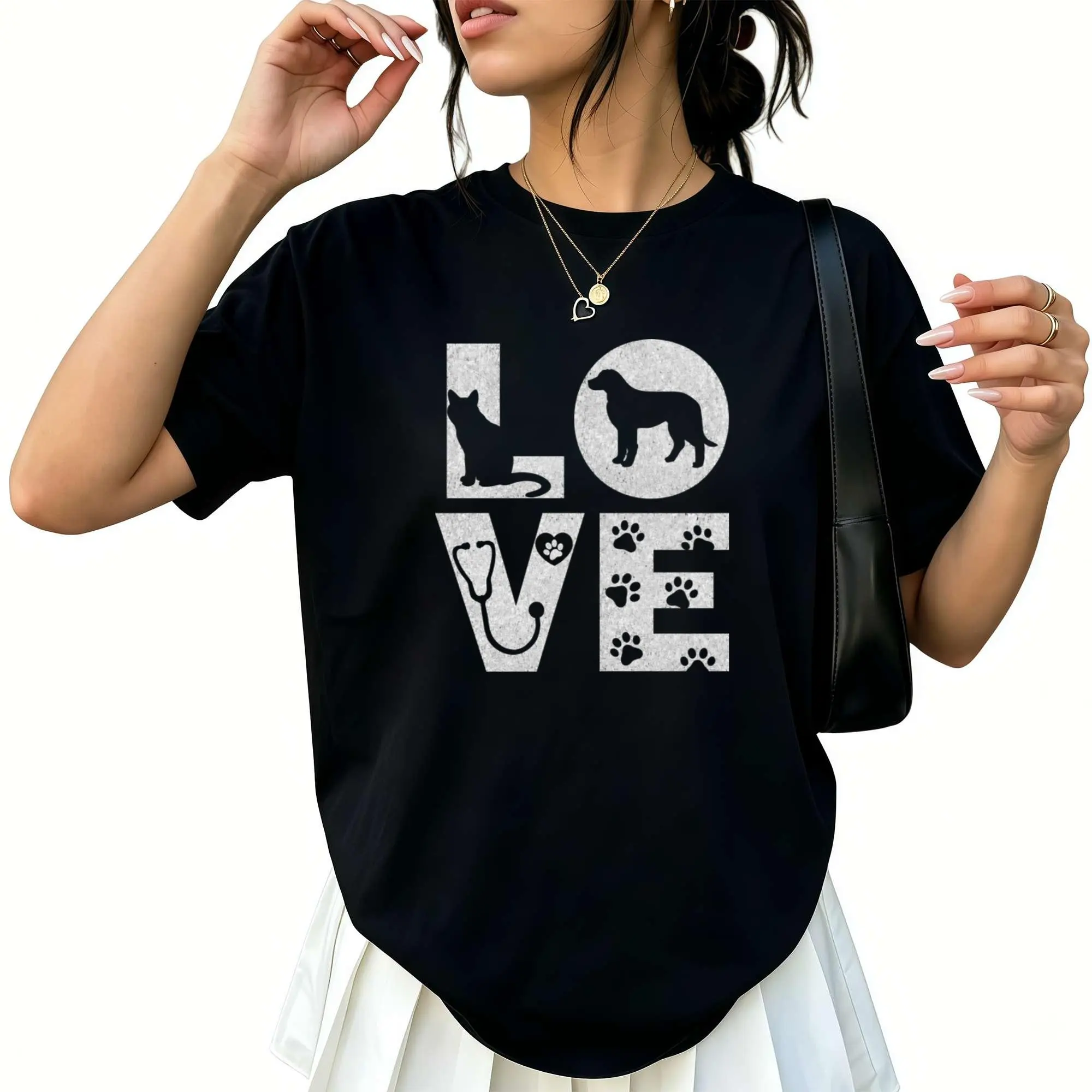 Vet Tech Love Animals Veterinarian Tech Distressed T-Shirt - 100% Unisex Casual Tee with Paw Print & Dog Fish Design, Vet Tech Lettering, Veterinary Professionals & Animal Lovers