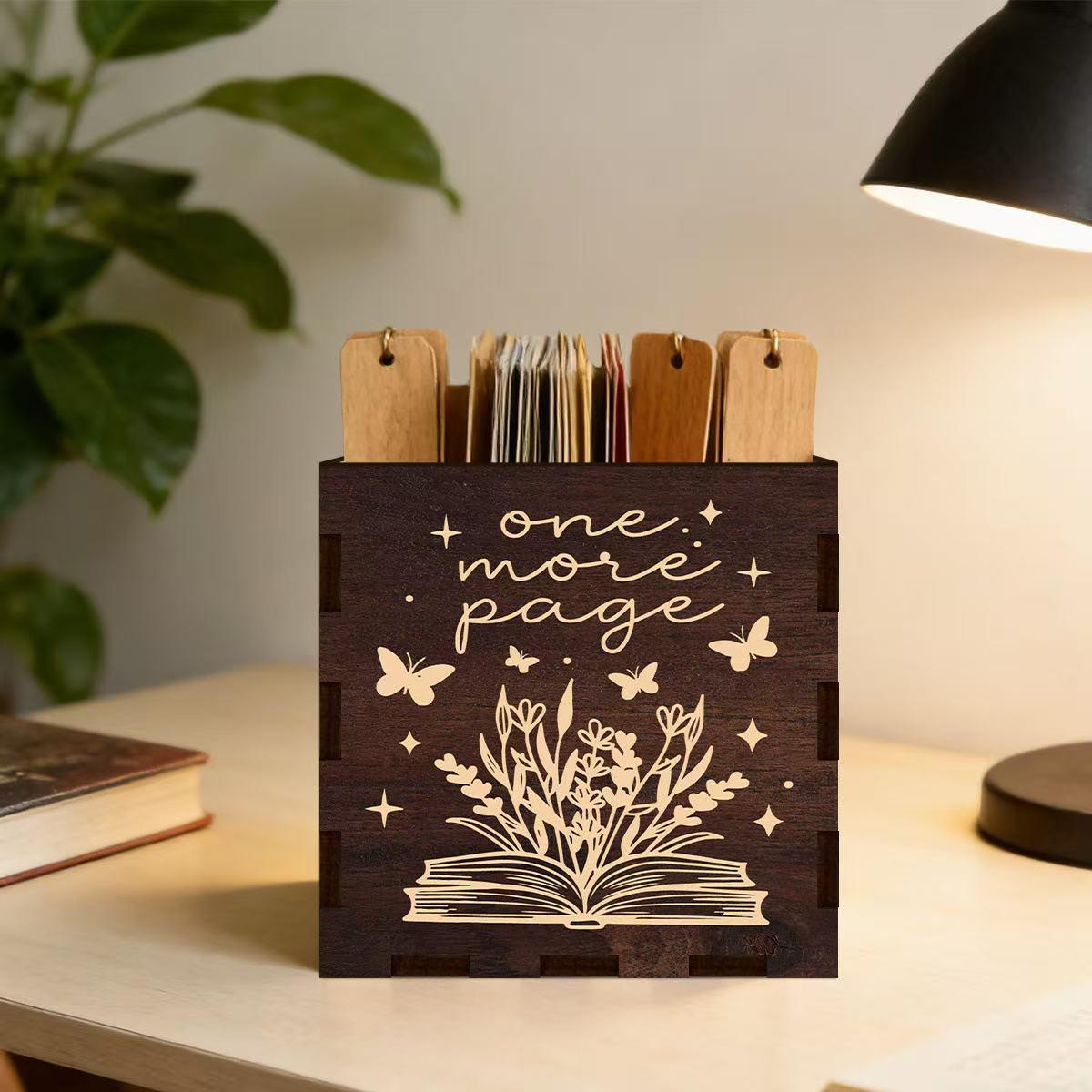 Square Bookmark Clip, Book Lover Gift, Office Supplies, Desk Accessories, End-Of-Year Present, Ideal for Librarians, Teachers, Women