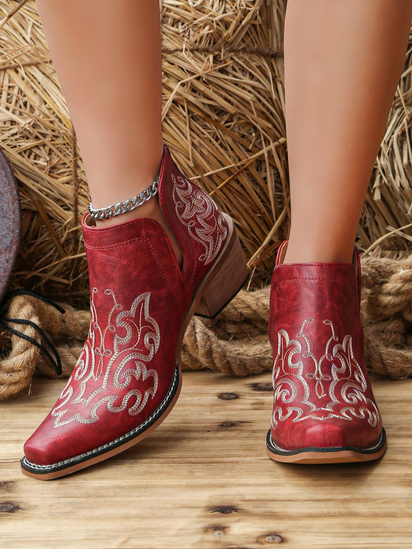 Women's Short Cowboy Ankle Boots, Embroidered Ankle Boots, V-Cut Slip-On Western Booties with Embroidery, Block Heel PU Leather Cowgirl Boots for Everyday Wear