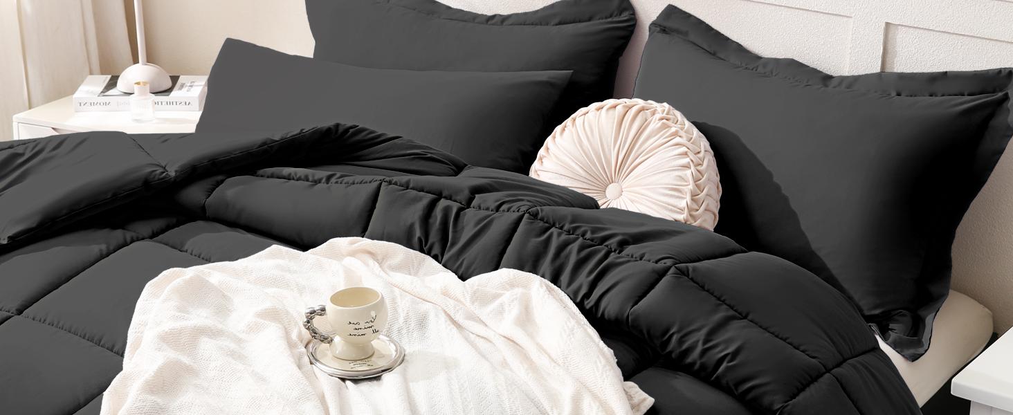 DOWNCOOL All Seasons 3pcs Light Weight Comforter set with Multi-colors, Quilted Duvet Set with corner tab, Hotel Bedding Comforter Set Machine Washable