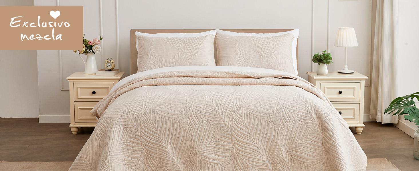 Exclusivo Mezcla Quilt Bedding Set, Lightweight Quilts for All Seasons, Soft Microfiber Bedspreads Coverlets Bed Cover with Leaf Pattern
