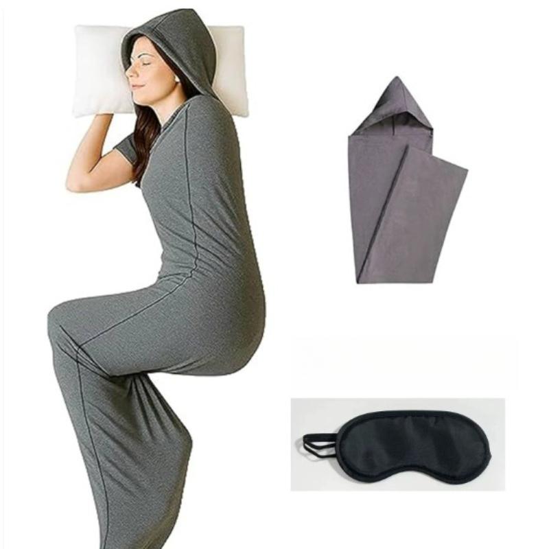 A gray wearable sleeping bag, Sleep Sack - rectangular sleeping equipment, suitable for camping trips, indoor napping, and sofa rest, is an ideal choice for outdoor enthusiasts and those seeking family comfort