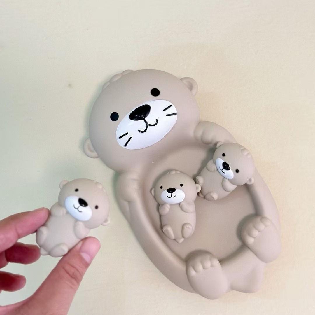 Cute Seal Family Bath Toy Set, Silicone Floating Stacking Toys, Safe Non-Toxic Bathtub Toys for Toddlers, Includes Mother Seal and 3 Pups, 0-3 Years