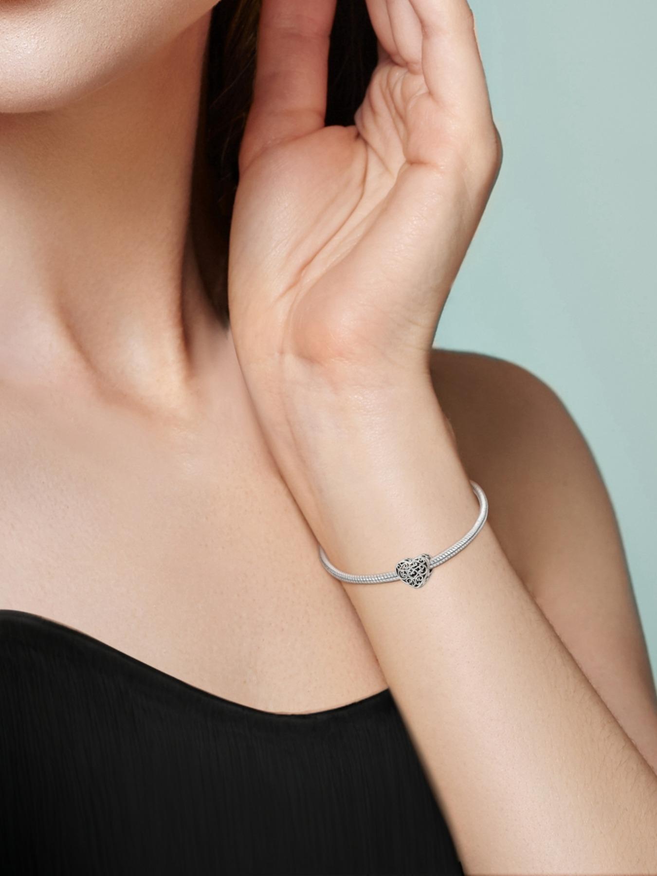 Hollow Out Heart Design Charm Bead, Heart Charm Decor, Fashion DIY Jewelry Accessories for Women & Girls, Trendy All-match & Exquisite DIY Jewelry for Gift, DIY Jewelry Making