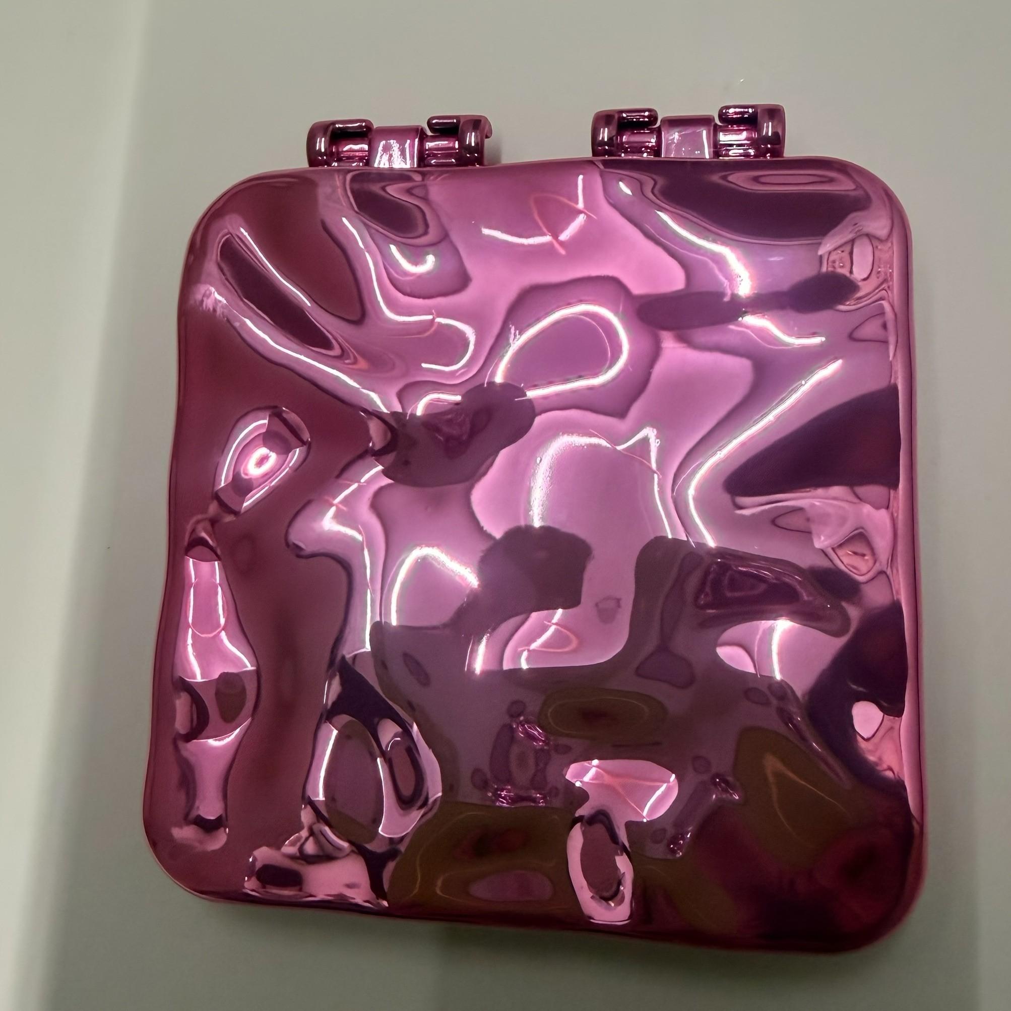 Double-Sided Electroplated Wave Texture Folding Mirror, High-Definition, No Distortion, Mini Size, Pocket or Bag Fit, Perfect Gift