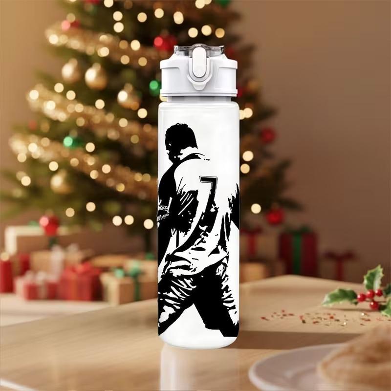 1pc Sports Soccer Plastic Water Bottle, With Flip-top Lid, 25oz (750ml) Plastic Cup. Ideal for Outdoor Activities, Durable and Drop-resistant, Easy to Clean. Lightweight and Portable