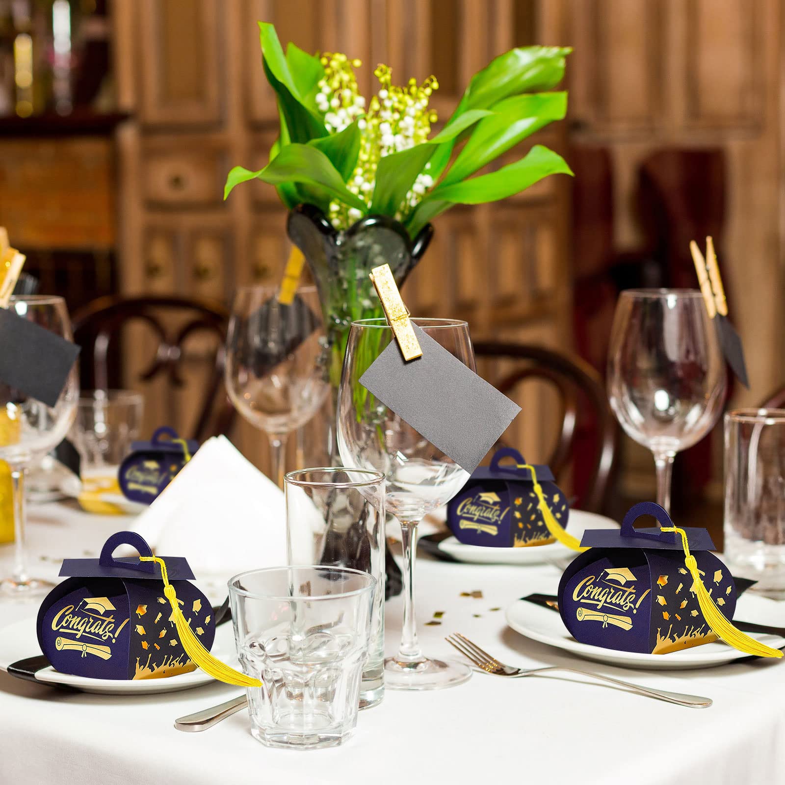 30 Pcs Graduation Cap Gift Boxes Graduation Party Favors Graduation Gifts Class of 2026 Candy Box with Tassel Table Centerpieces Graduation Decoration Treat Candy Boxes for Grad Party Supplies