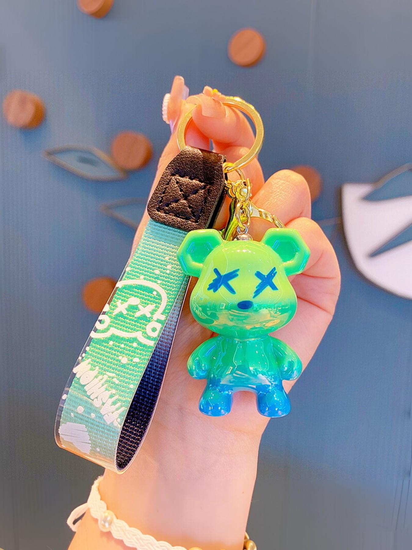 Creative Color-Changing Bear Keychain, Cute Cartoon Couple Car Key Ring, Bag Pendant, Small Gift, Perfect for Friends, Holiday Present