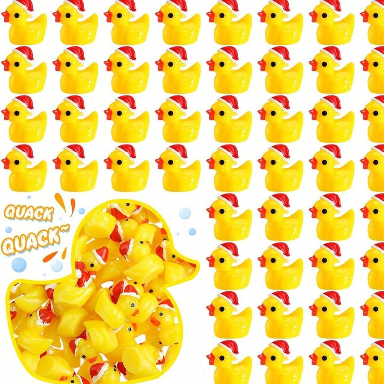 Mini Christmas Resin Ducks with Hats, Perfect for Crafts, Home Decor, Dollhouse Parties, Slime, Christmas Gifts, 50/30/15/5 Pieces
