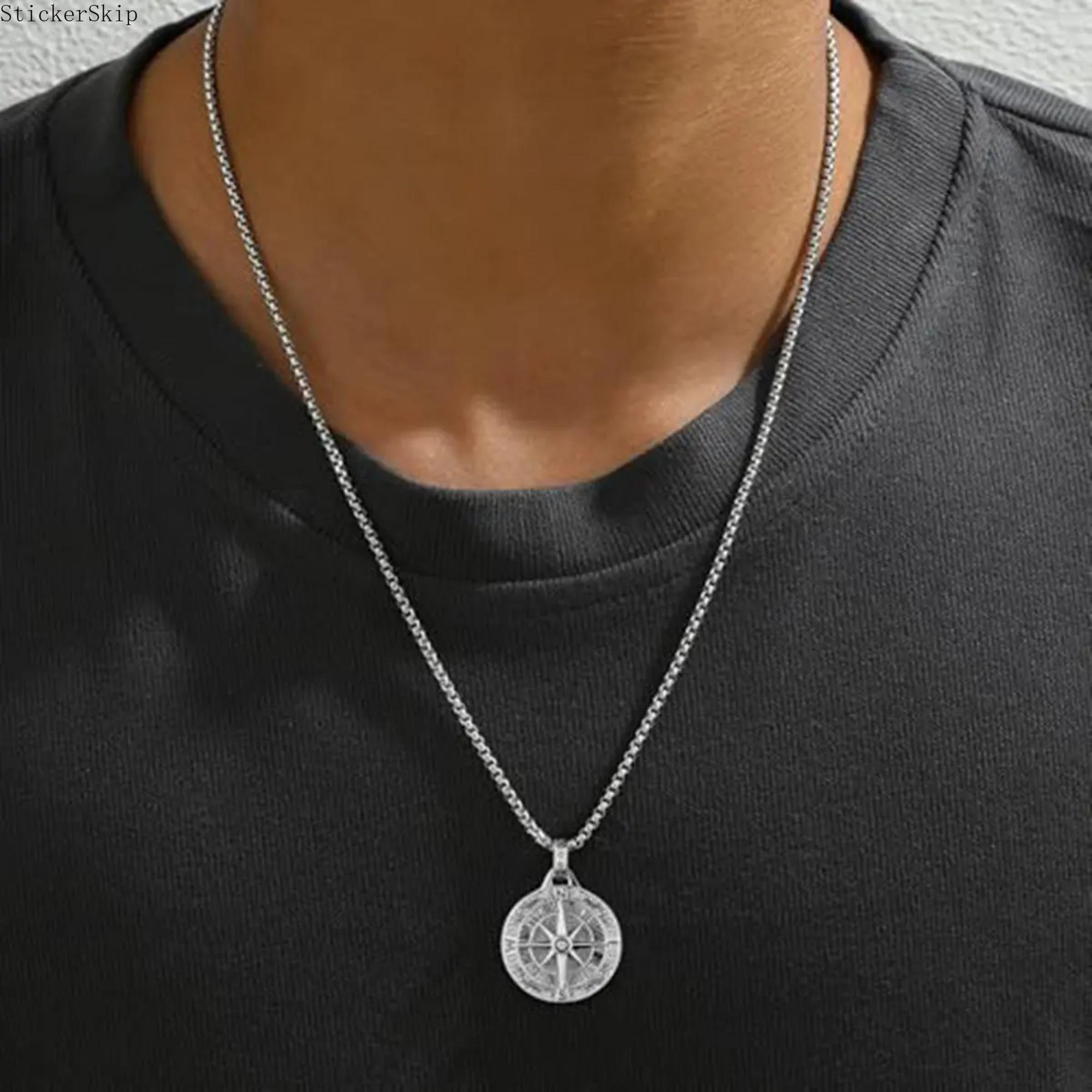 2026NEWMen's stainless steel compass pendant necklace, hip-hop fashion medallion necklace, gift for men