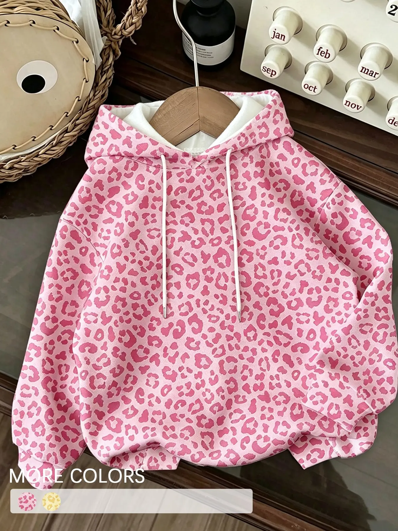 Women's Y2K Pink Leopard Hooded Sweatshirt, Soft Regular Fit Pullover Top, for Street & Casual Daily Outfit