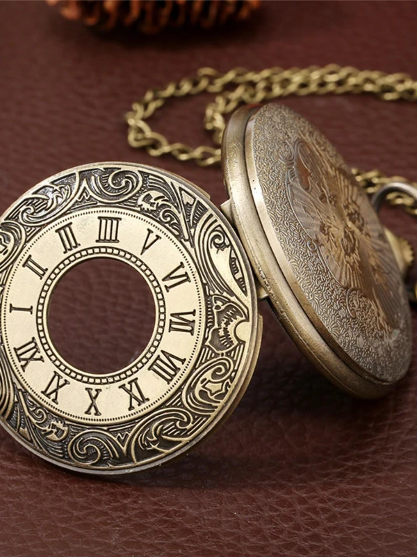 Vintage Flip Cover Pocket Watch, Classic Roman Numerals, Unisex Necklace, Quartz Large Numbers, Elderly Pendant Watch Gift