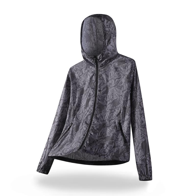 Summer Men's Casual Jacket, Zip Pocket Full-Zip Hooded Design, Maple Leaf Print, Lightweight Breathable, Sun Protection Jacket