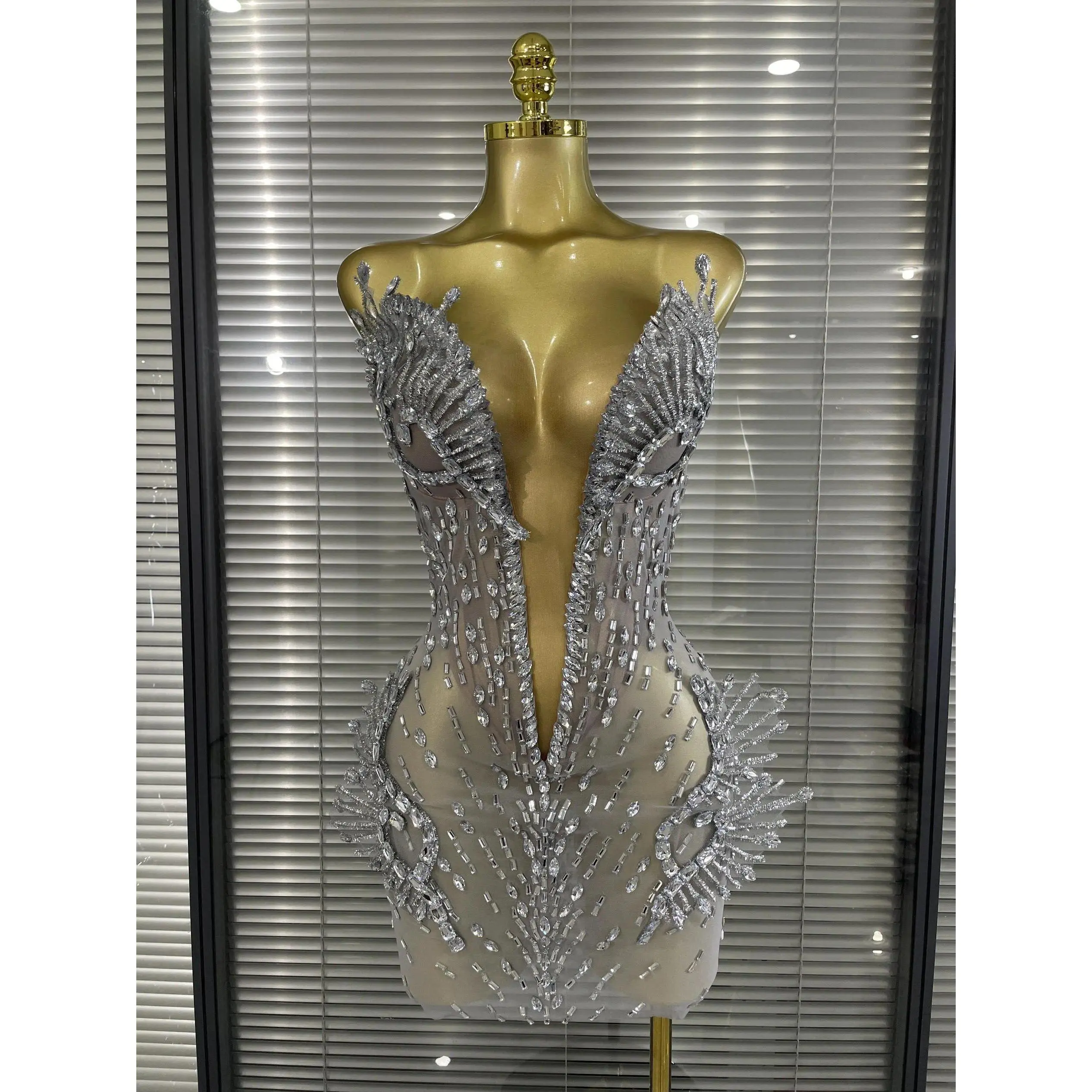 Luxury Women Sexy Silver Sparkly Diamonds Strapless Mini Dress Birthday Performance Costume Singer Stage Nightclub Outfit