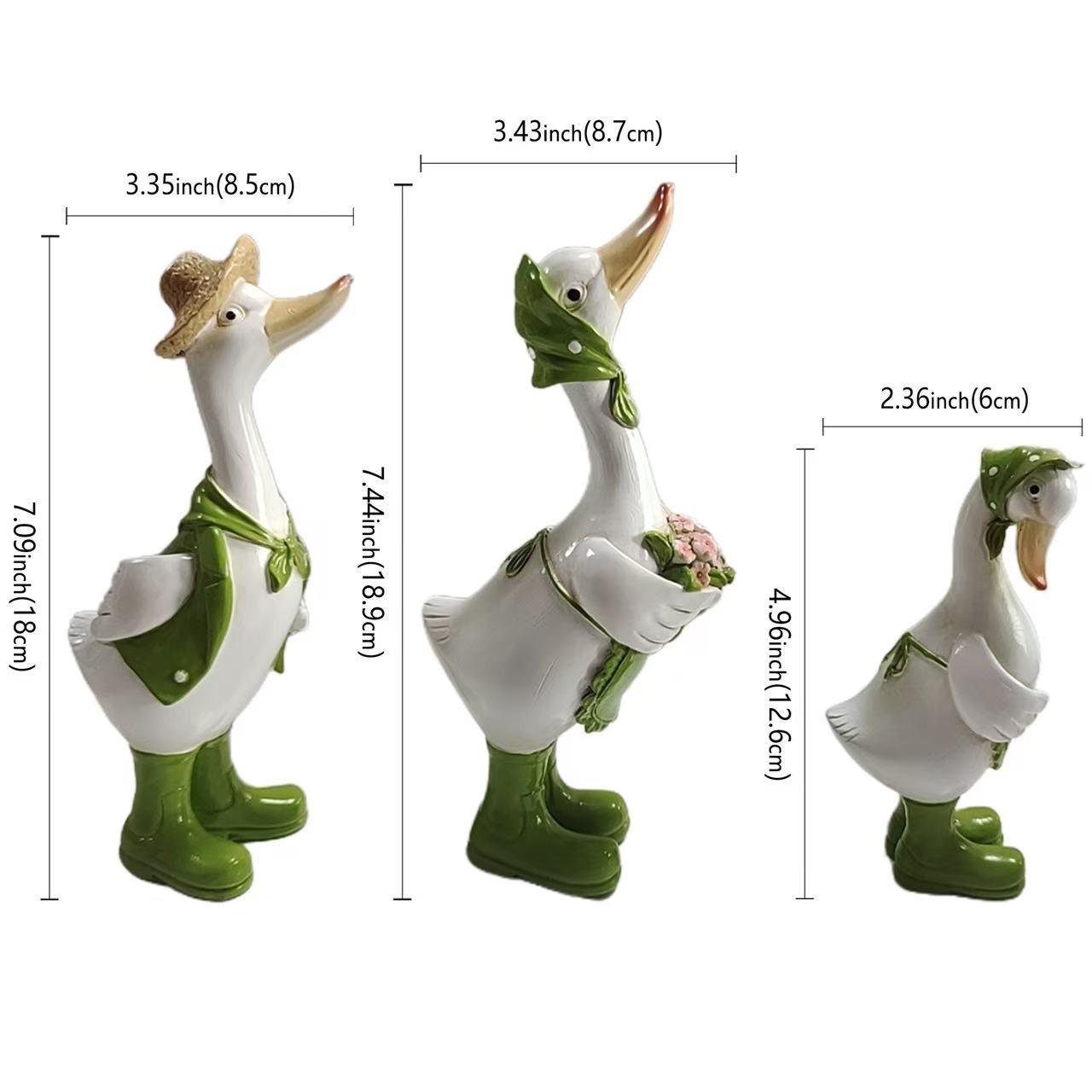 3-Piece Family Cartoon Duck Garden Decor Set, Resin Farmhouse Style, Outdoor Yard Art Craft, Cute Duck Figurines for Home Decoration