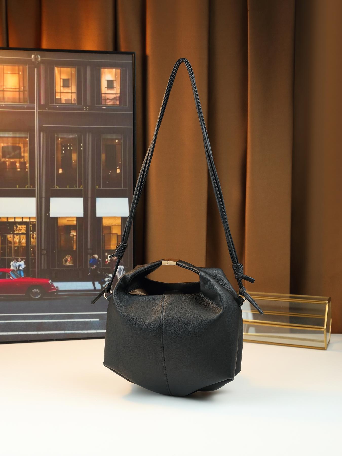 Niche design simple solid color bento bag lychee pattern going out leisure Fashionable Evening Bag shoulder messenger bag dinner bag