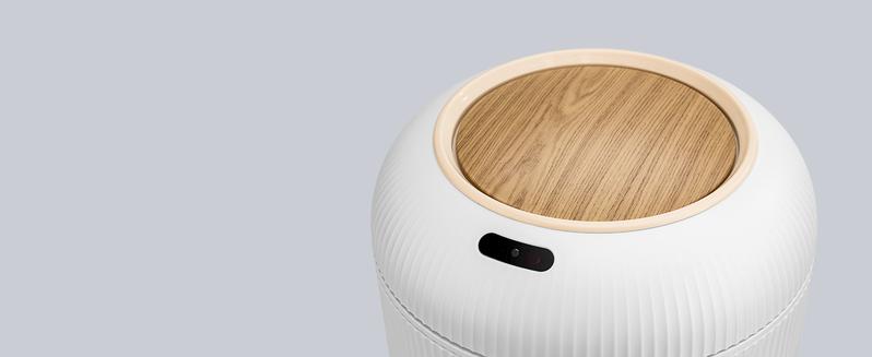 PUKOMC Modern auto-opening trash can – sleek waterproof build with air vents. Compact Nordic style, hygienic & planet-conscious