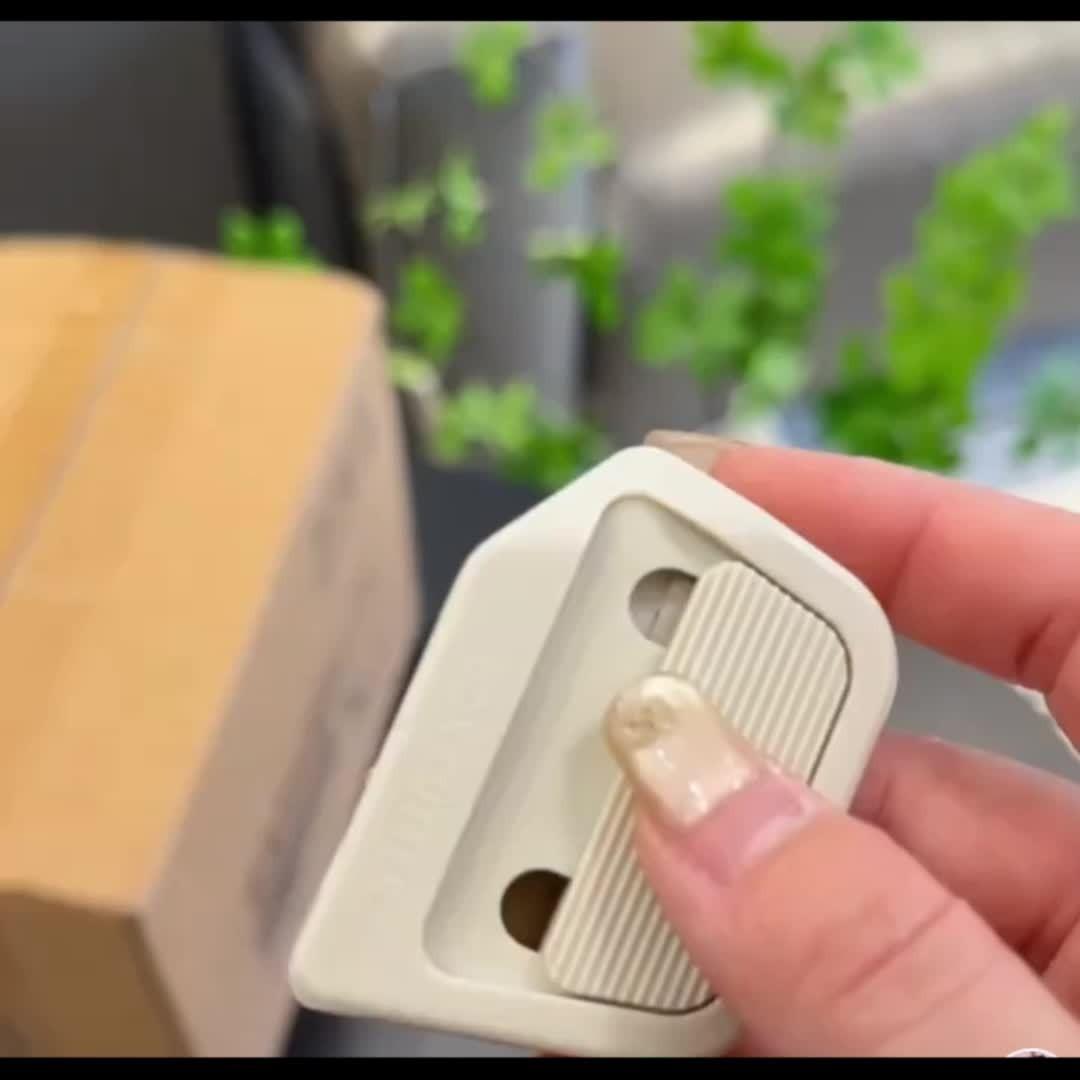 2pcs Automatic Retractable Box Cutter, Cardboard Cutter, Ergonomic Non-Slip Grip, Sharp Blades, Heavy-Duty Manual Tool, Portable, Office, Home Use