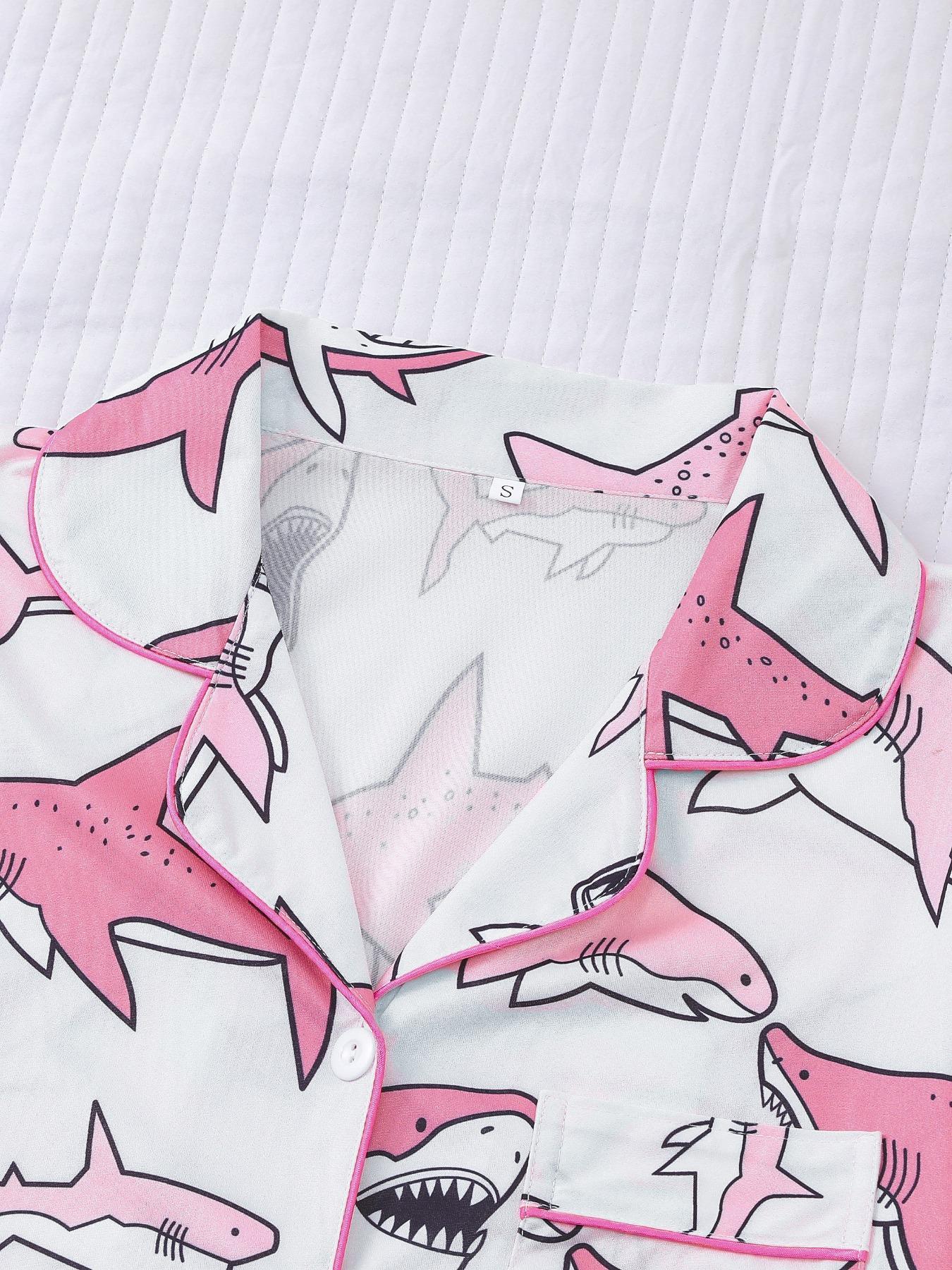 Women's All Over Animal Print Crop Shirt & Elastic Waist Shorts Pyjama Two-piece Set, Casual Comfy Short Sleeve Top & Shorts Pj Set, Ladies Sleepwear for All Seasons