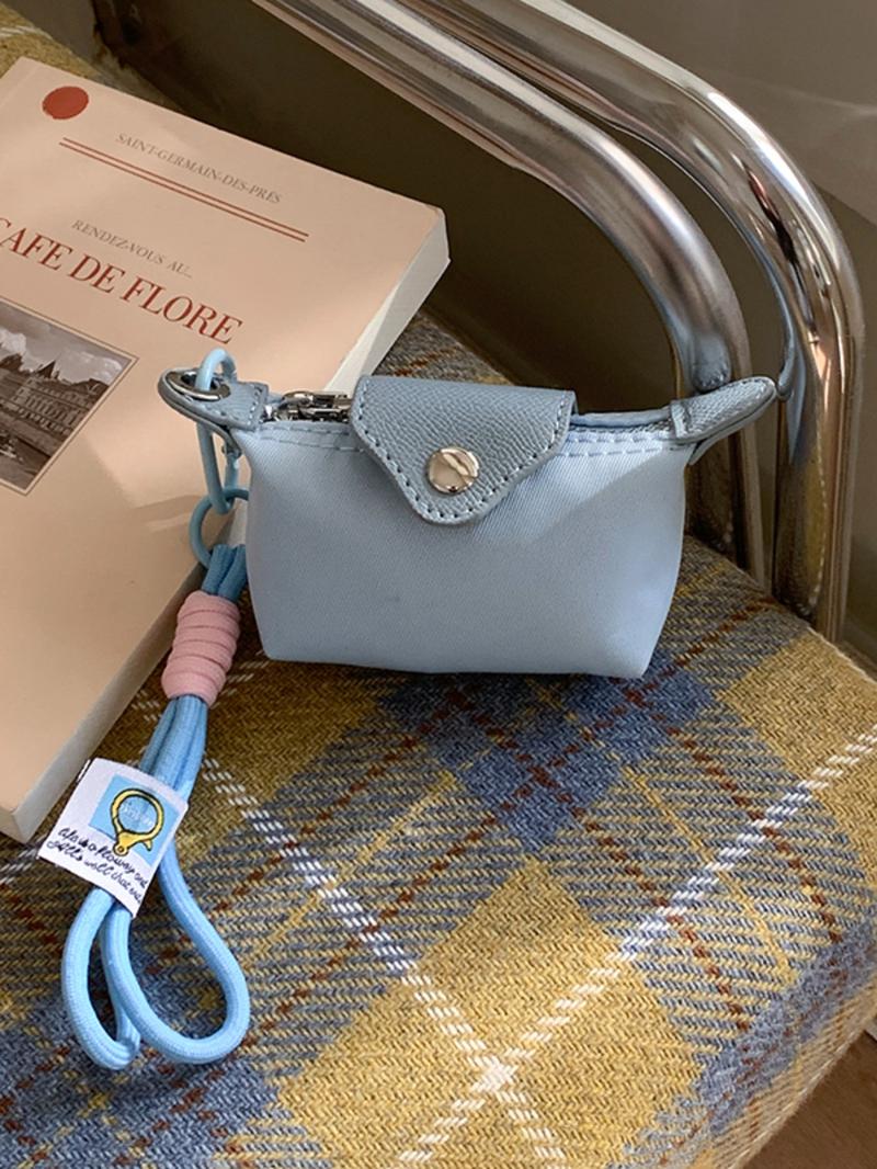 Leather Keychain, Decorative Earphone Pendant Accessory, Perfect for Keys, Valentine's Day Gift, Cartoon Theme Design, Ideal for Bags and Backpacks