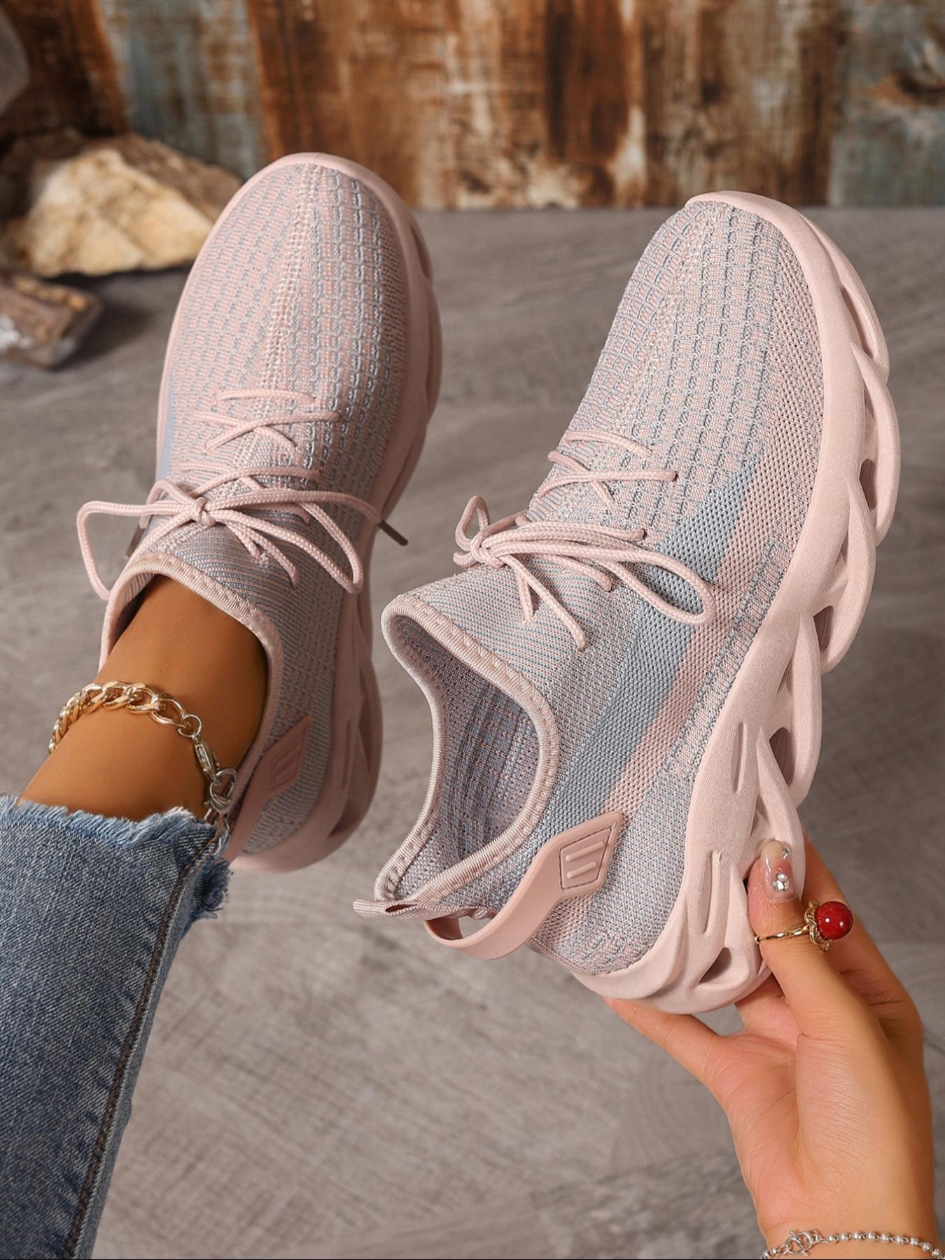Women's Fashion Lace Up Low Top Blade Soles Sneakers, Casual Breathable Comfortable Sports Running Shoes, All-match Round Toe Chunky Sneakers for Daily Wear, Casual Running Footwear