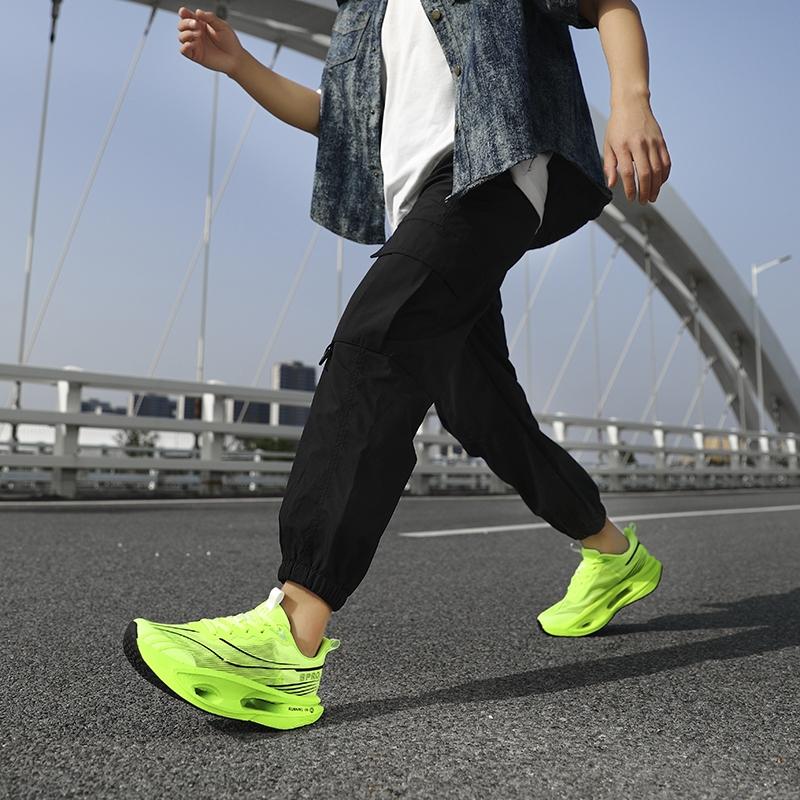 High-End Carbon Plate Cushioning Sneakers | Unisex Walking Running Sneakers Breathable Soft Anti-Slip Wear-Resistant 35-45